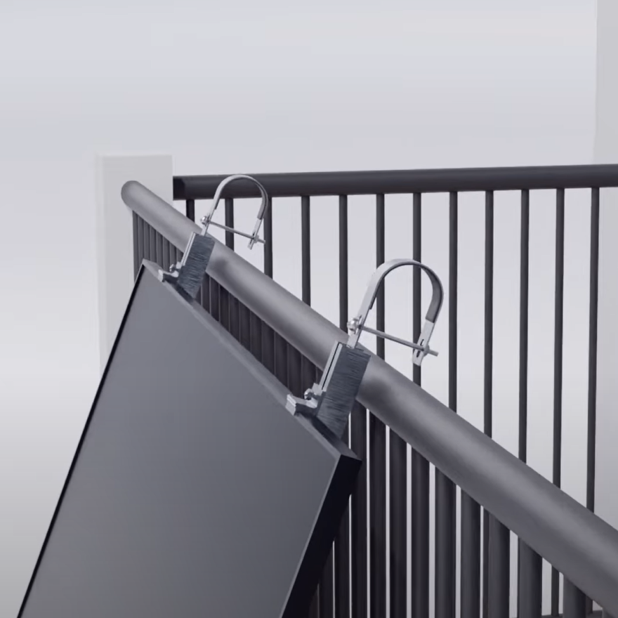 Balcony adjustable mount